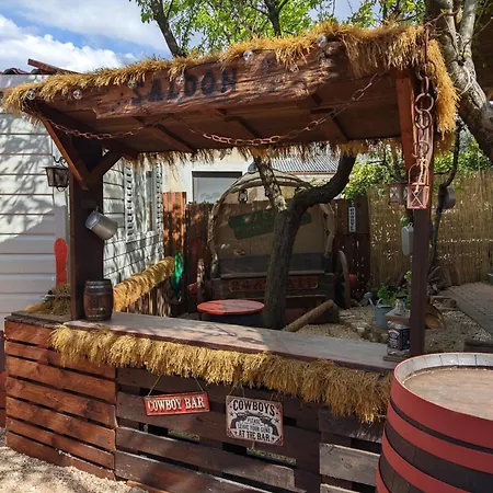 Lejlighed Fontana Wild West *