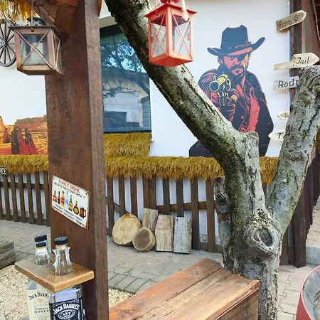 Lejlighed Fontana Wild West *